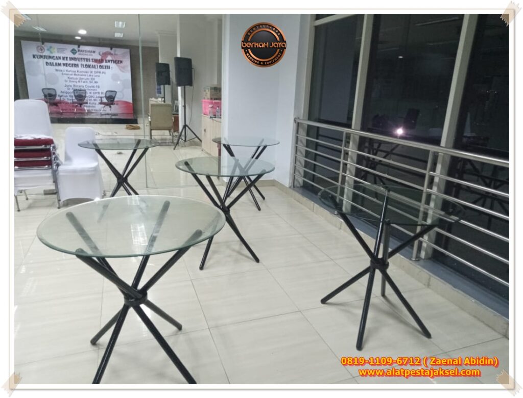 MEJA VIP KACA