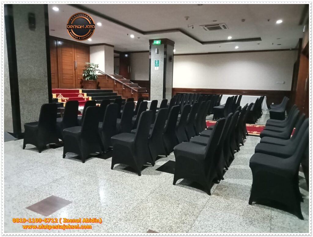 SEWA KURSI FUTURA FTR-405 LENGKAP KEBAYORAN BARU