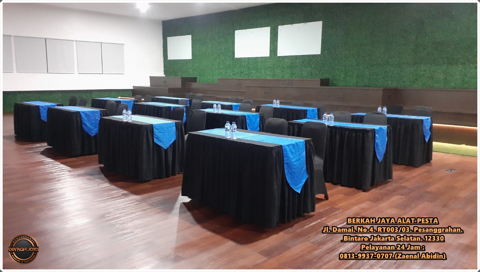 Sewa Meja Persegi Terdekat Siap Antar Jakarta