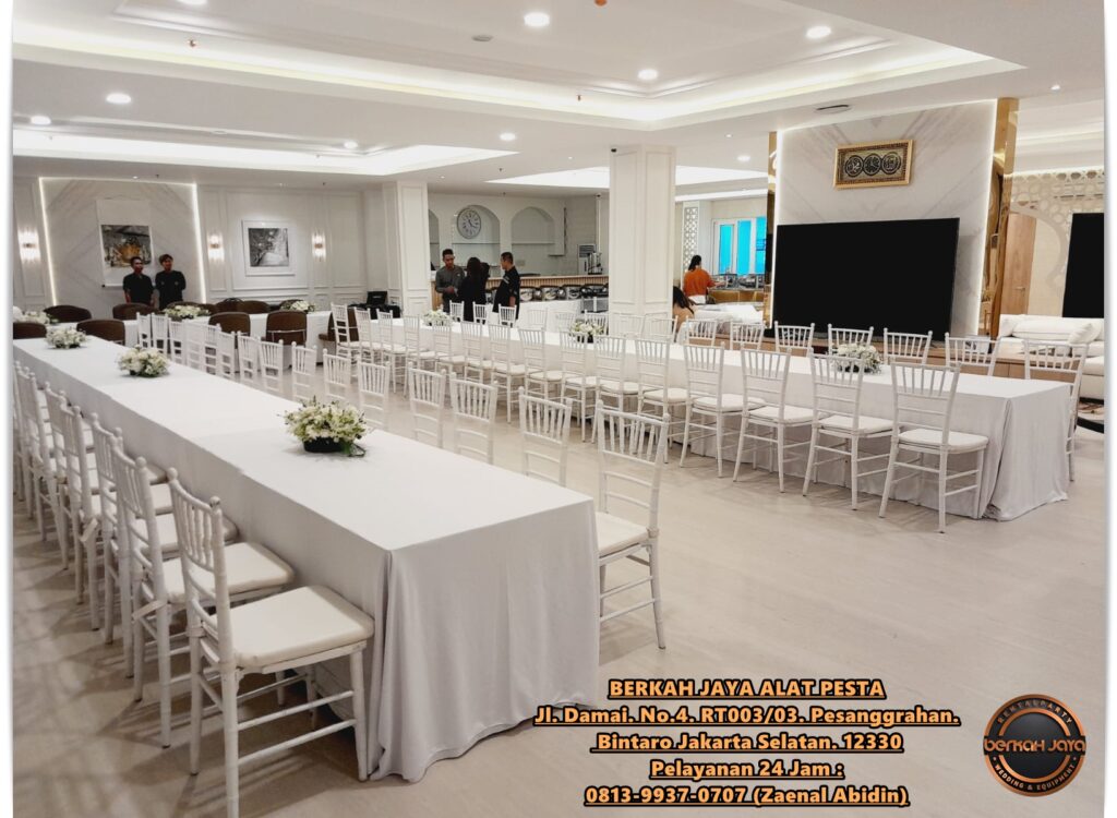 Tempat Menyewakan Kursi Tiffany Kayu Sawangan Depok Respon Cepat