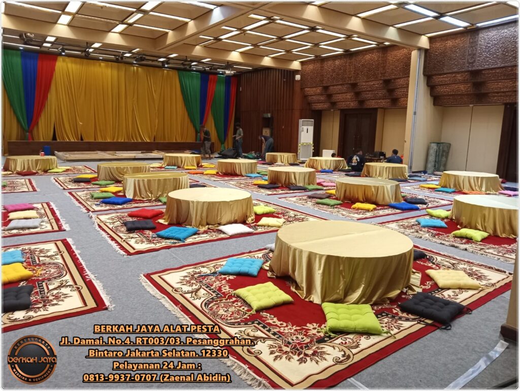 Melayani Jasa Sewa Meja Lesehan Dan Permadani Wilayah Karawang