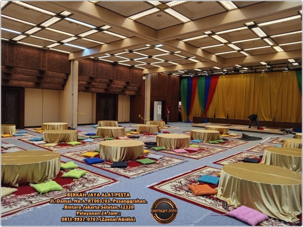 Melayani Jasa Sewa Meja Lesehan Dan Permadani Wilayah Karawang