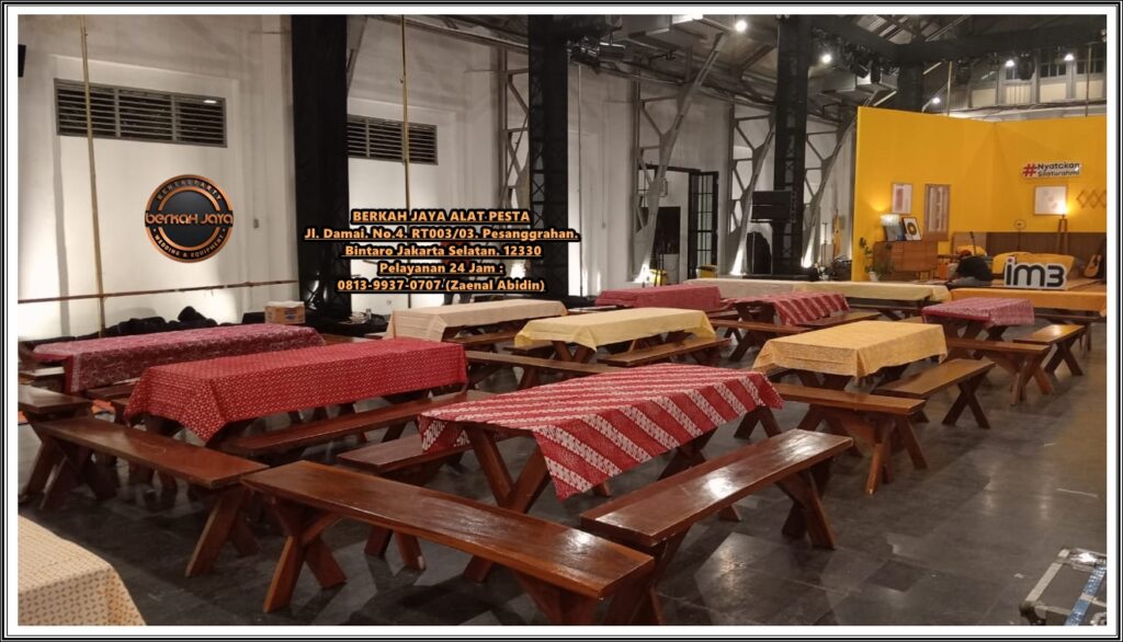 Menyewakan Kursi Festival Kayu Xtra Jakarta Selatan