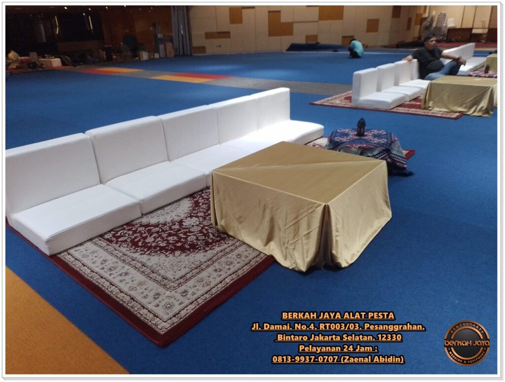 Sewa Sofa Lesehan Empuk Set Meja Lesehan Area Jakarta