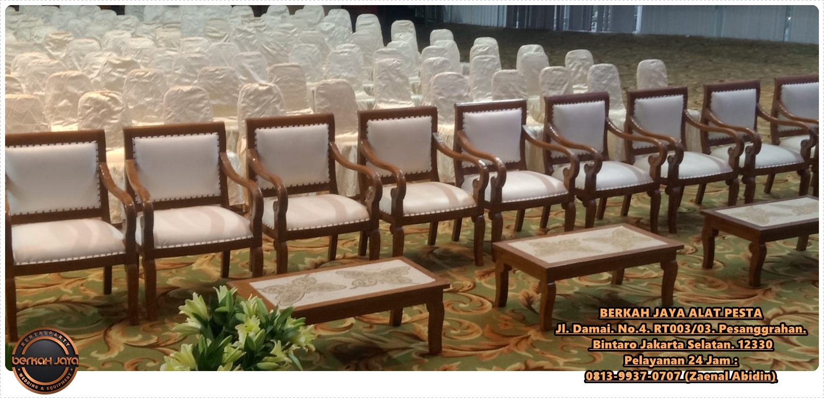 Sewa Meja Type VIP Kayu Set Kursi Jokowi Di Jakarta