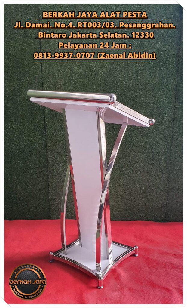 Sewa Podium Putih Kerangka Stainless Di Area Jakarta Selatan