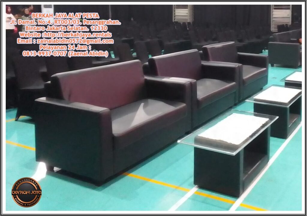Sewa Sofa Double Seater Model Minimalis Kotak Hitam Area Jakarta