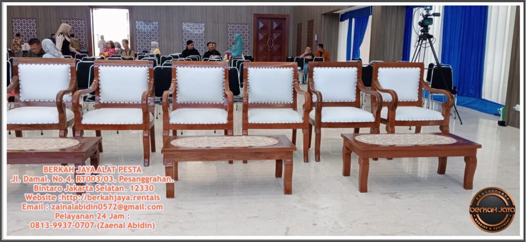 Jasa Sewa Kursi Kayu VIP Dan Meja VIP Kayu Area Jakarta Selatan