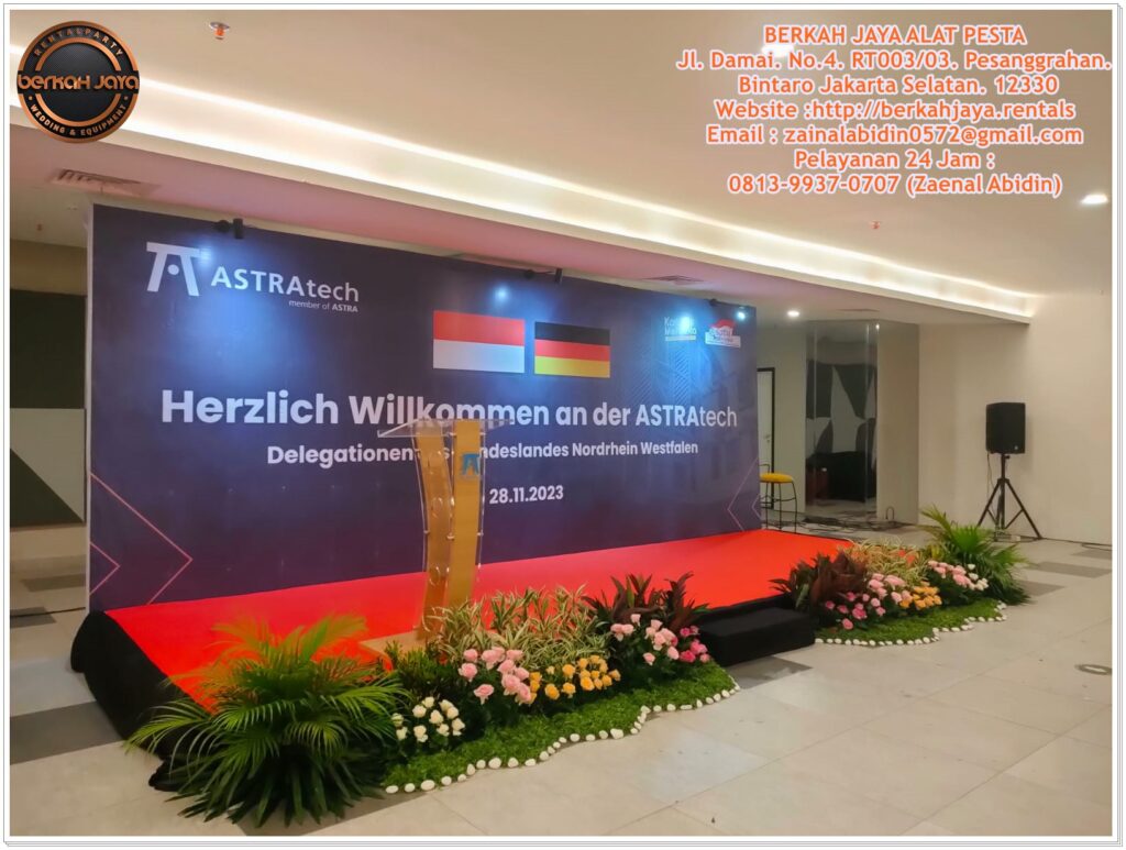 Sewa Backdrop Karpet Dan Panggung Promo Akhir Tahun Area Jakarta Selatan