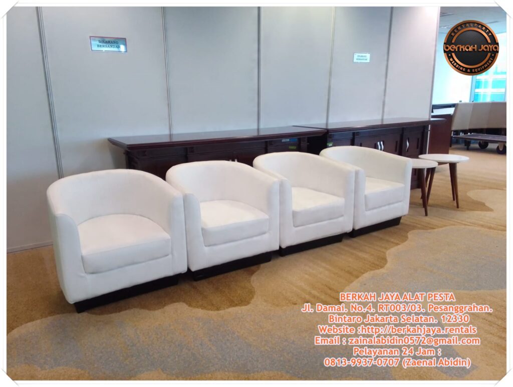 Sewa Sofa Oval Putih Daerah Jakarta Timur Berkualitas Empuk