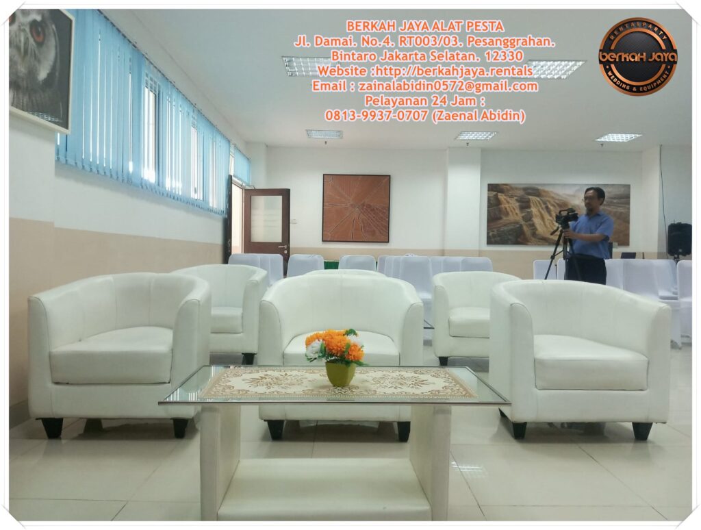 Sewa Sofa Oval Putih Daerah Jakarta Timur Berkualitas Empuk