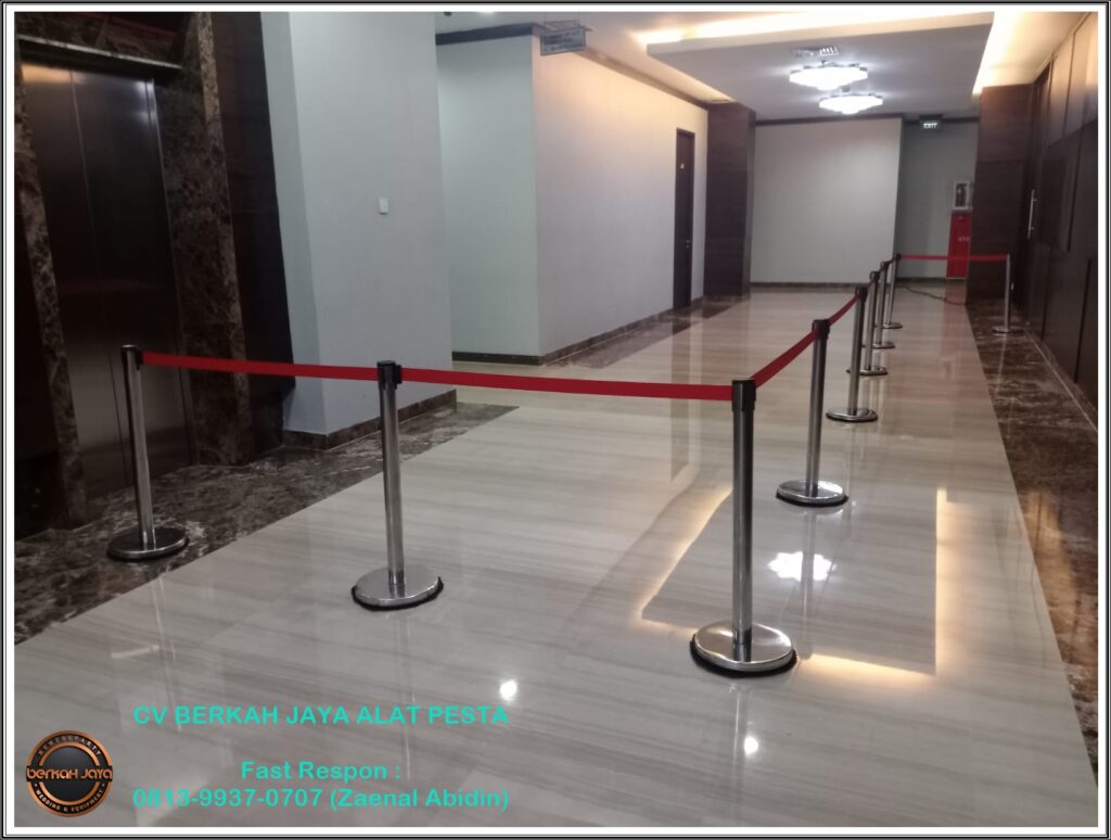 Rental Tiang Antrian Type VIP Tali Bludru Dan Standar Pita Di Jakarta