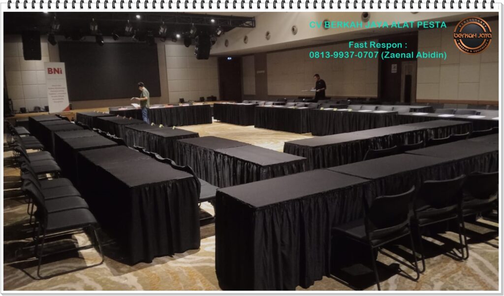 Sewa Meja Kotak Atau Persegi Panjang Full Cover Di Jakarta