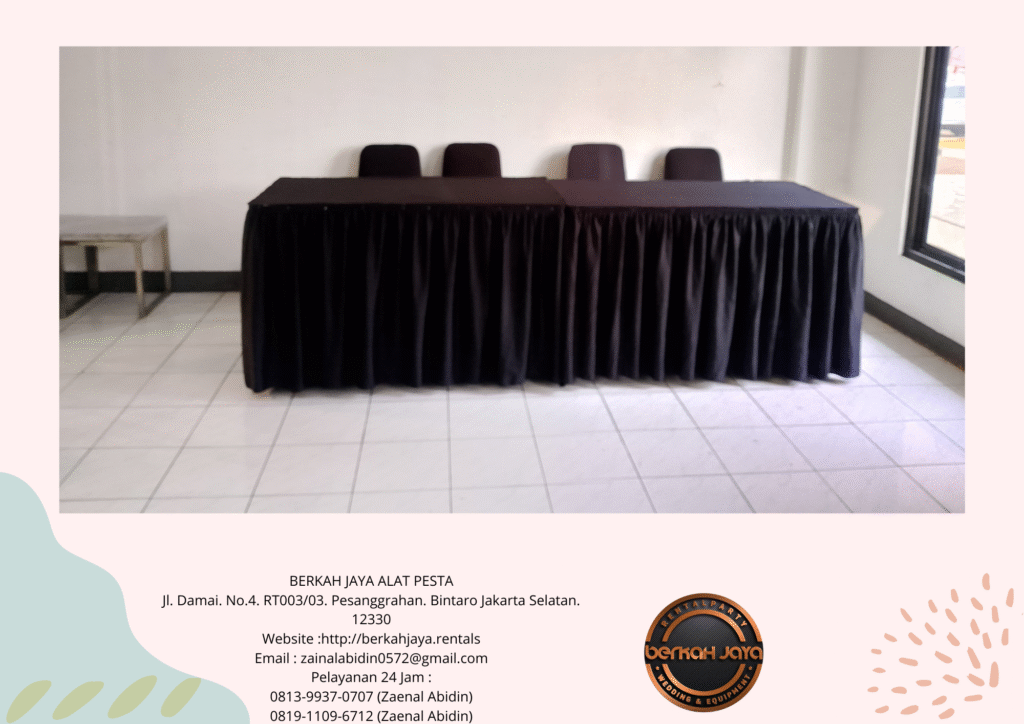 Sewa Meja Kotak Cover Rumbai Hitam Di Area Jakarta Selatan