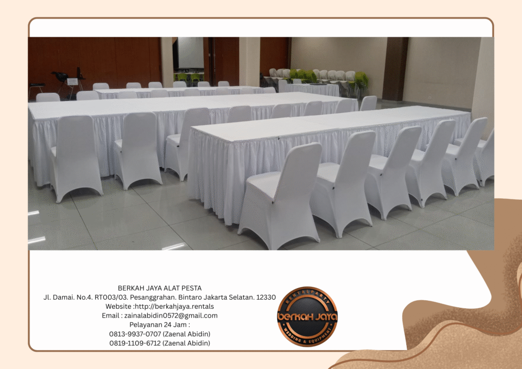 Rental Meja Kotak Dan Kursi Susun Cover Putih Di Jakarta