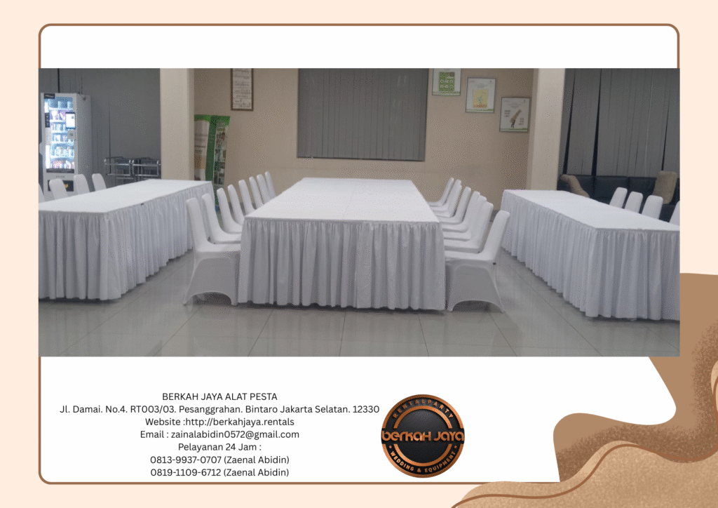 Rental Meja Kotak Dan Kursi Susun Cover Putih Di Jakarta