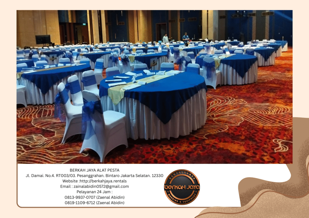 Sewa Meja Bulat Set Kursi Cover Biru Putih Area Jakarta Selatan