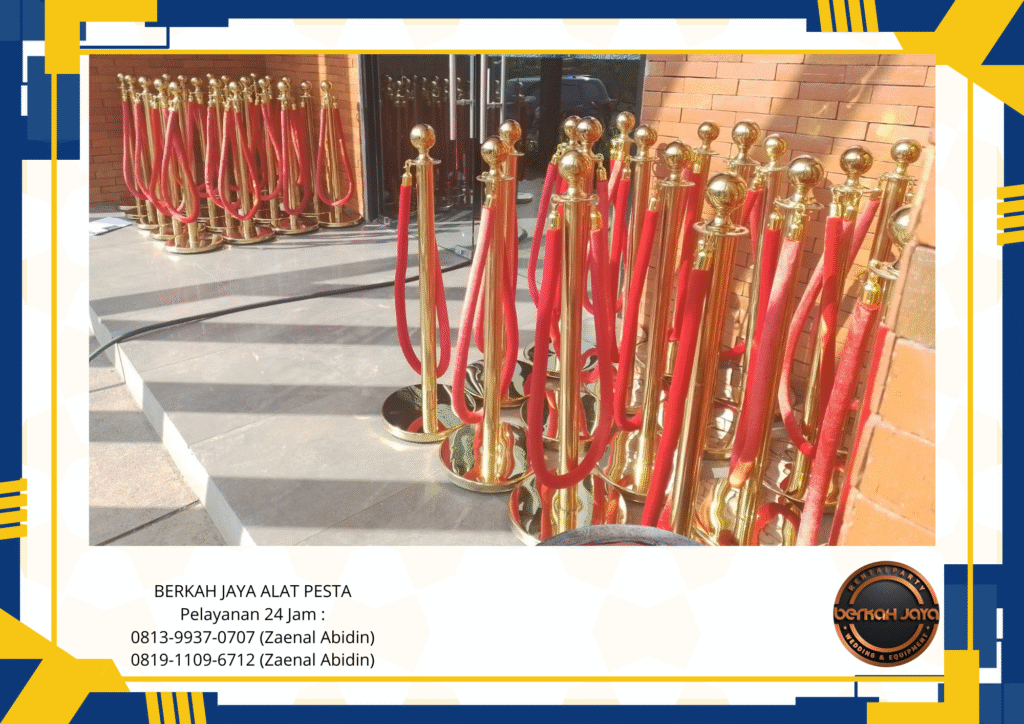 Rental Tiang Antrian VIP Stainless Tali Bludru Merah Di Jakarta Selatan