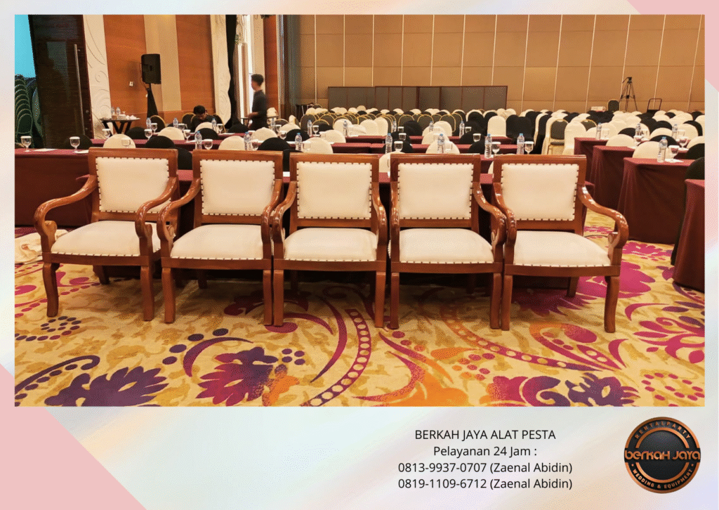 Jasa Sewa Kursi VIP Kayu Daerah Pancoran Jakarta Selatan