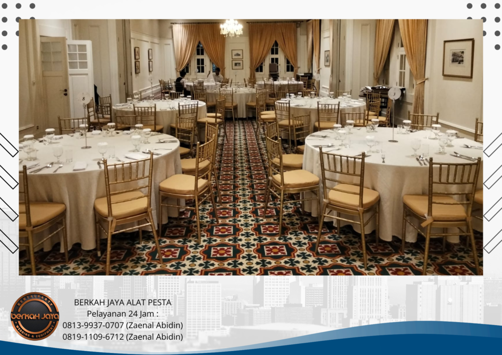 Sewa Meja Bulat Cover Tebar Dan Kursi Tiffany Area Jakarta Selatan