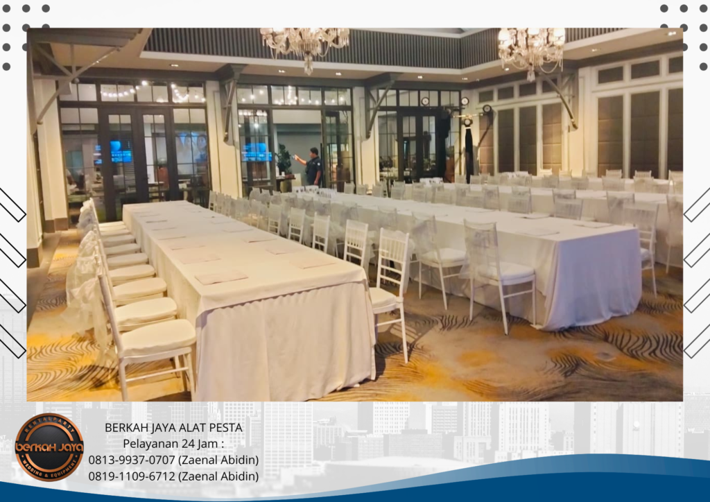 Sewa Kursi Tiffany Putih Dan Meja Kotak Cover Putih Jakarta Selatan