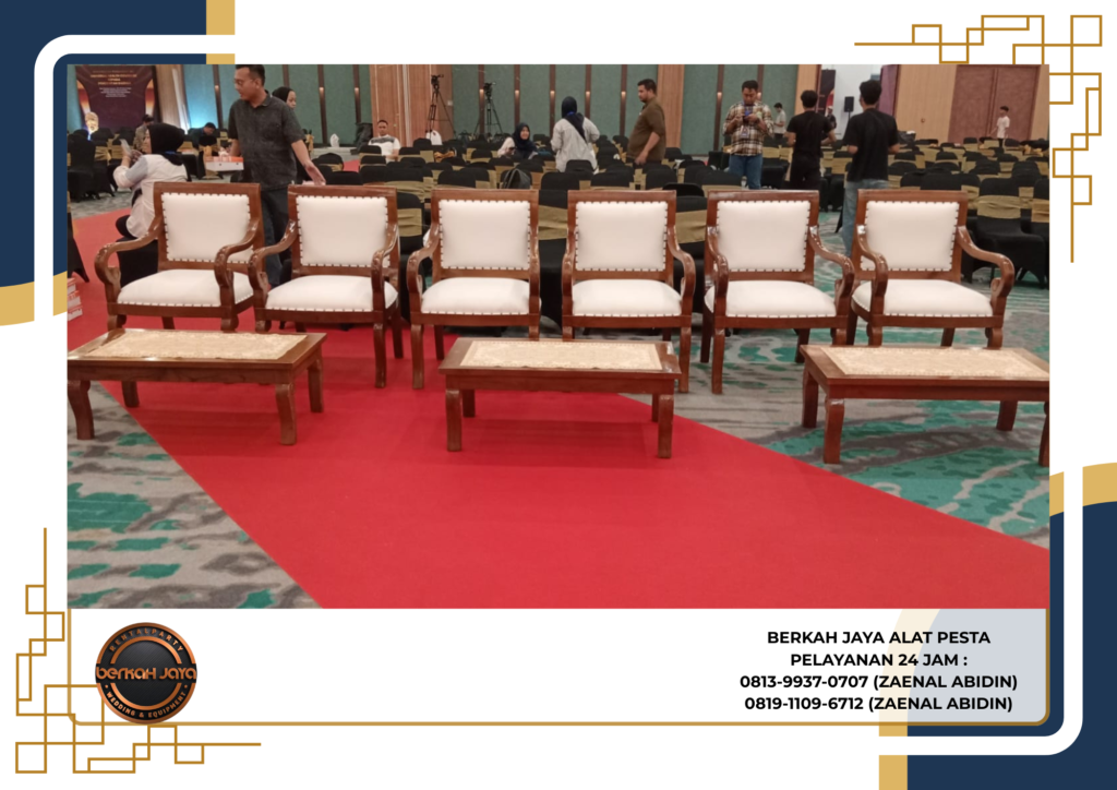 Jasa Sewa Kursi VIP Kayu Daerah Jakarta Selatan Berkualitas Kokoh