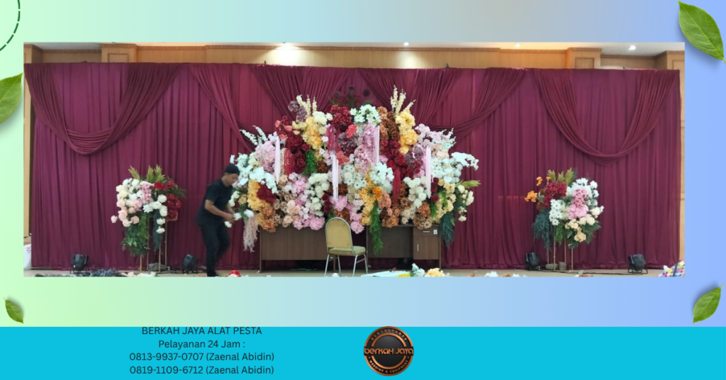 Sewa DEKORASI TIRAI FILAMIN MARUN GOR Pulo Gadung Jakarta Timur