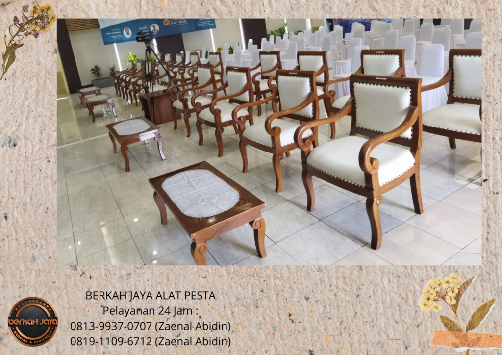 Sewa KURSI ARM CHAIRS Atau KURSI VIP KAYU Jakarta