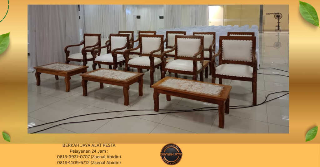 Sewa KURSI VIP KAYU JOKOWI Area Jakarta Selatan