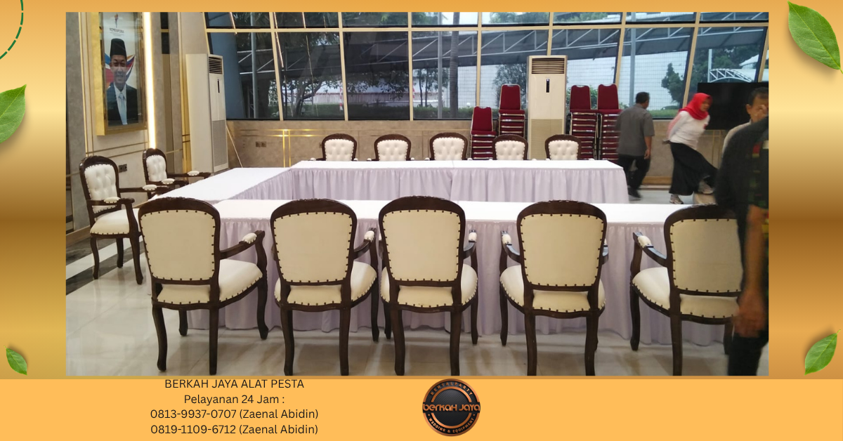 Sewa MEJA KOTAK ARM CHAIRS Jakarta Selatan