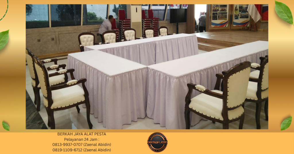 Sewa MEJA KOTAK ARM CHAIRS Jakarta Selatan
