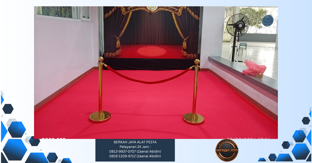 Sewa Rope Stand atau QLine VIP Tali Bludru Jakarta Selatan